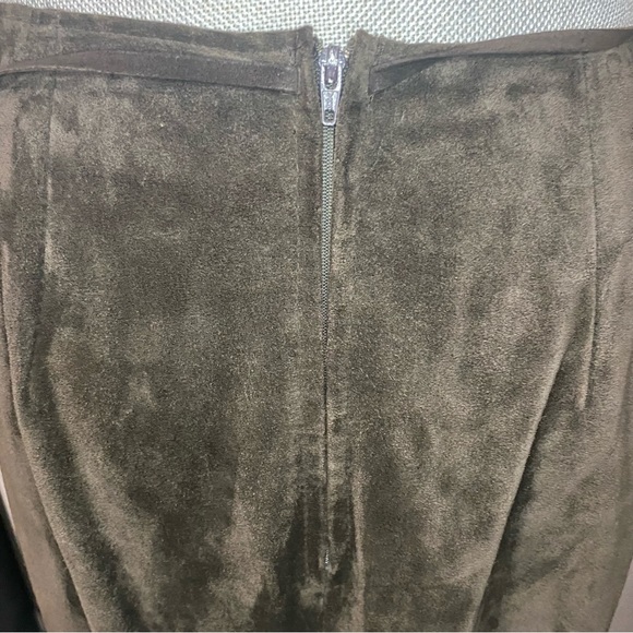 Long leather skirt - Picture 7 of 11